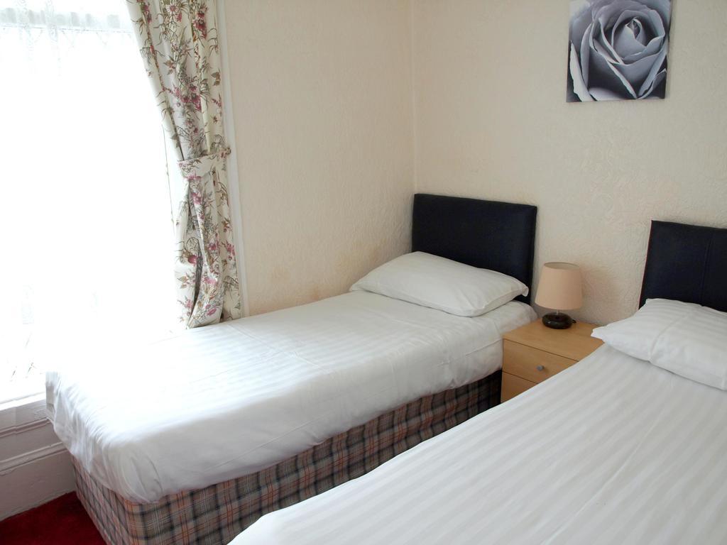 Waverley House Apartments Μπλάκπουλ Δωμάτιο φωτογραφία
