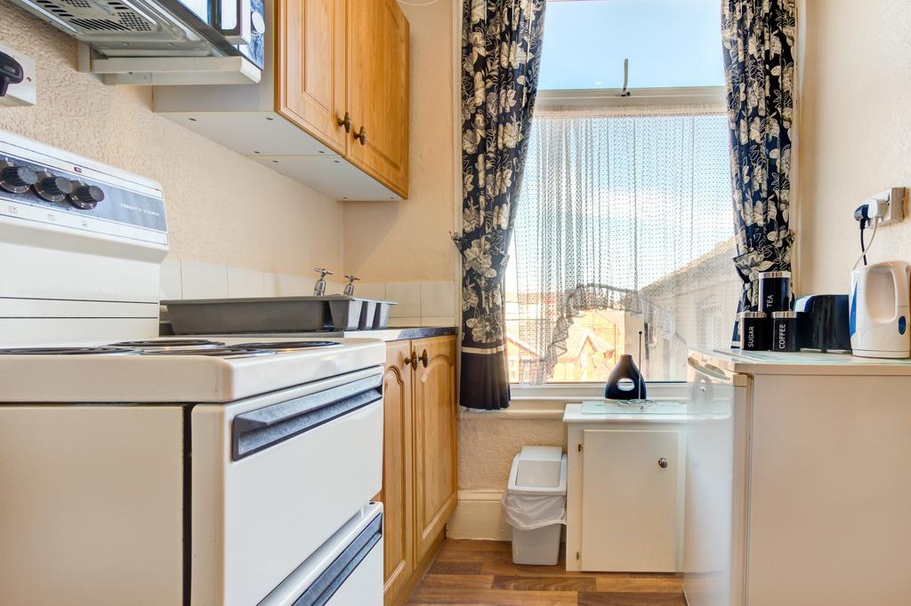 Waverley House Apartments Μπλάκπουλ Εξωτερικό φωτογραφία
