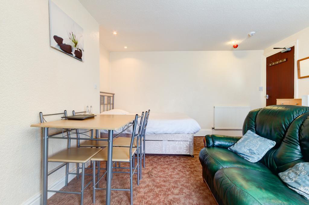 Waverley House Apartments Μπλάκπουλ Εξωτερικό φωτογραφία