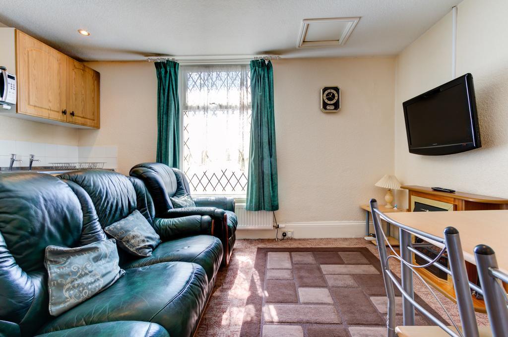 Waverley House Apartments Μπλάκπουλ Εξωτερικό φωτογραφία