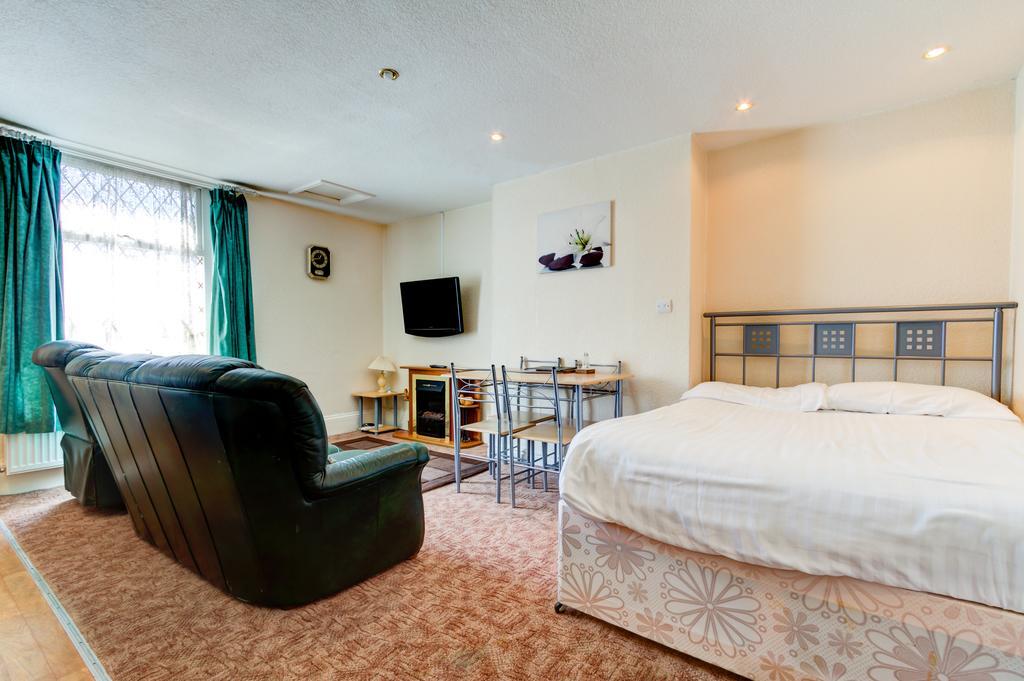 Waverley House Apartments Μπλάκπουλ Εξωτερικό φωτογραφία